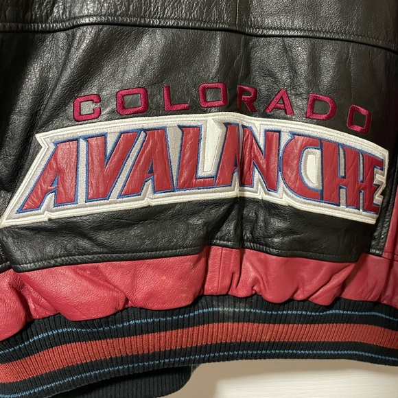Colorado Avalanche Black and Red Leather Jacket - Picture 7 of 11